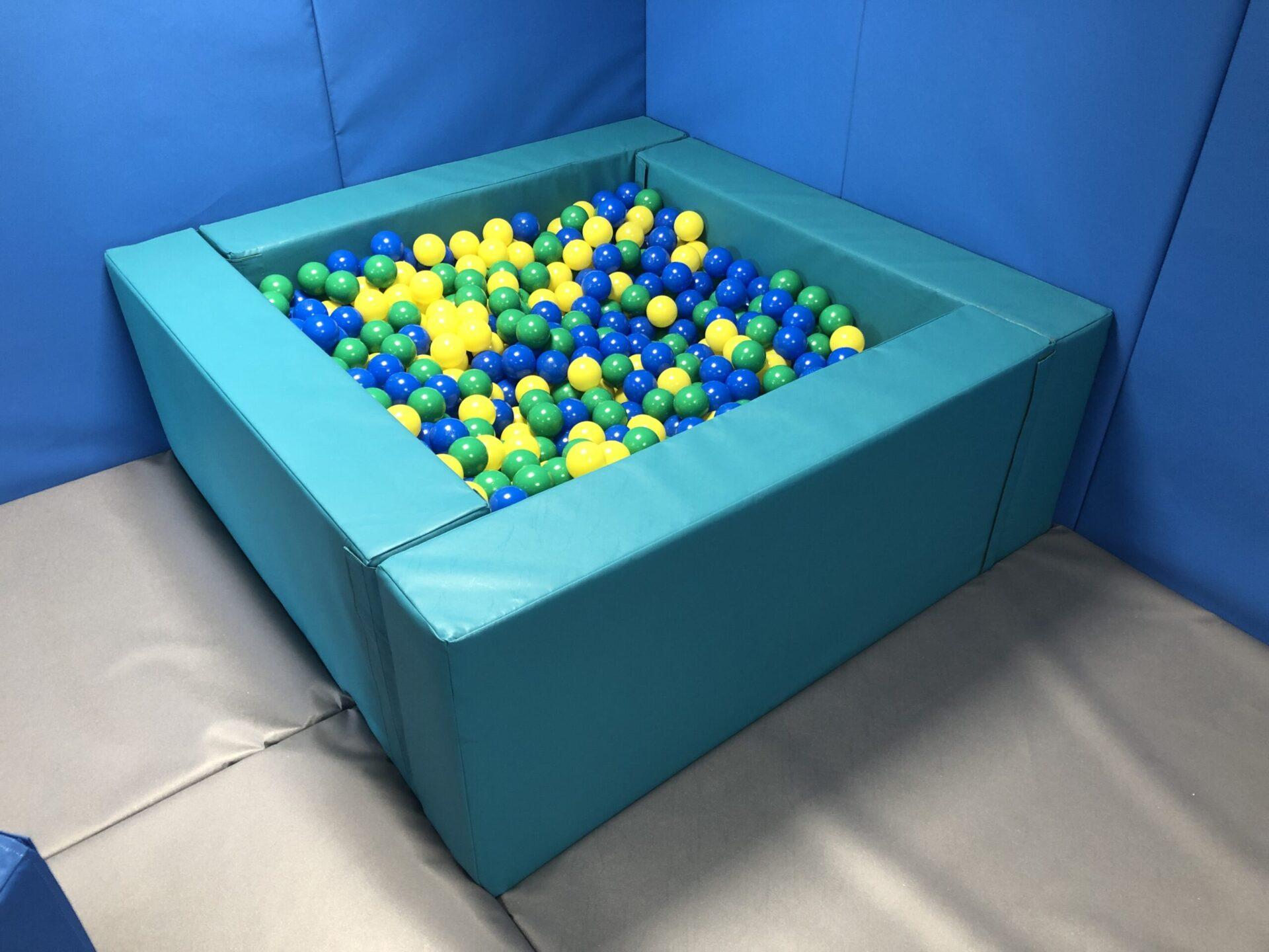 Standard Ball Pool