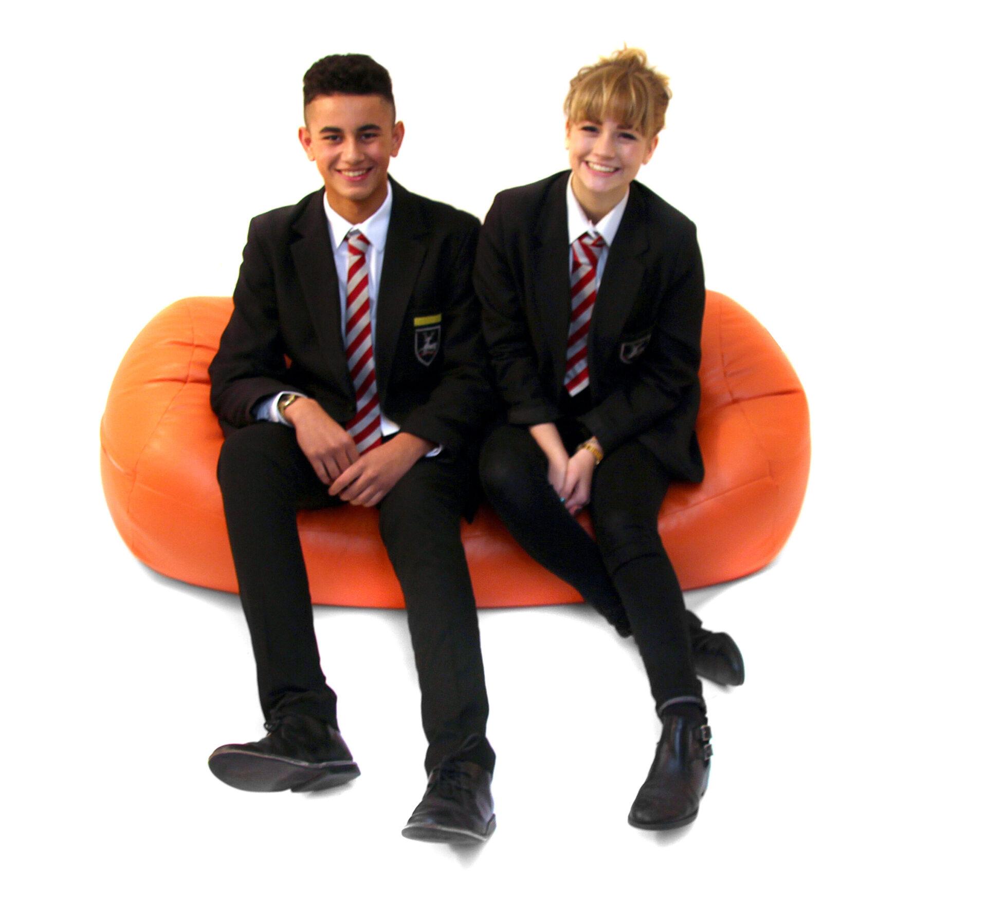 Settee - Image 2